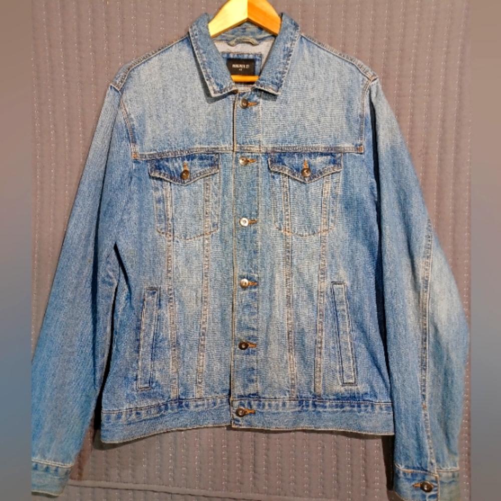 Forever 21 / Size small color/blue